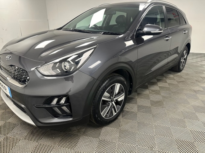 2025 Kia Niro