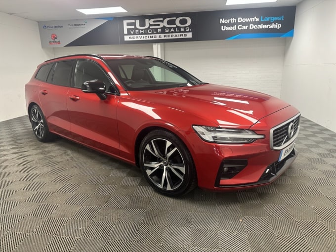 2025 Volvo V60
