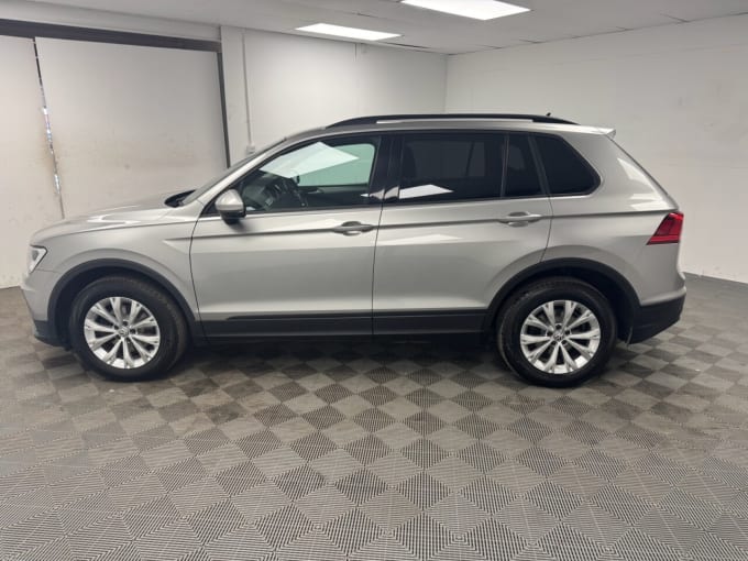 2025 Volkswagen Tiguan