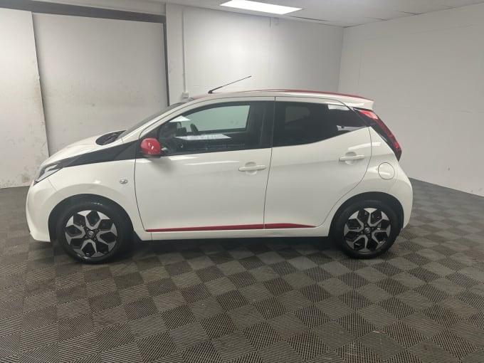 2025 Toyota Aygo