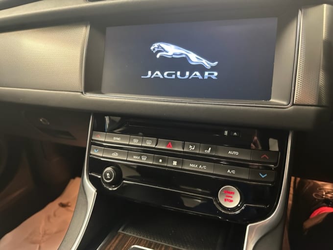 2025 Jaguar Xf