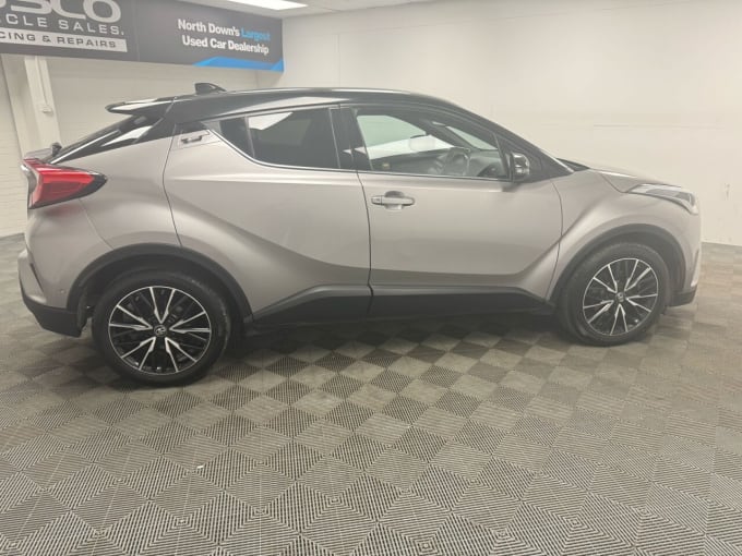 2025 Toyota C-hr