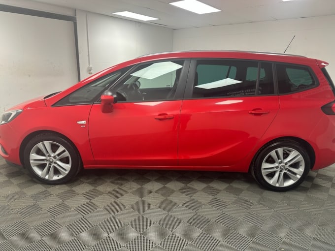 2025 Vauxhall Zafira Tourer