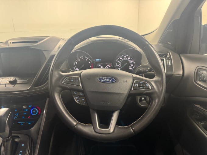 2025 Ford Kuga