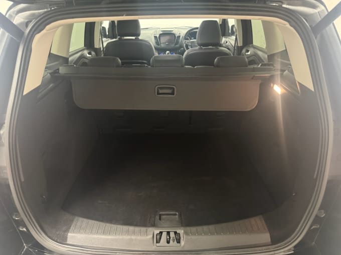 2025 Ford Kuga