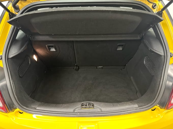 2025 Ds Automobiles Ds 4