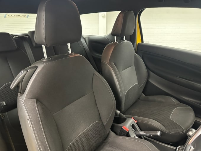 2025 Ds Automobiles Ds 4
