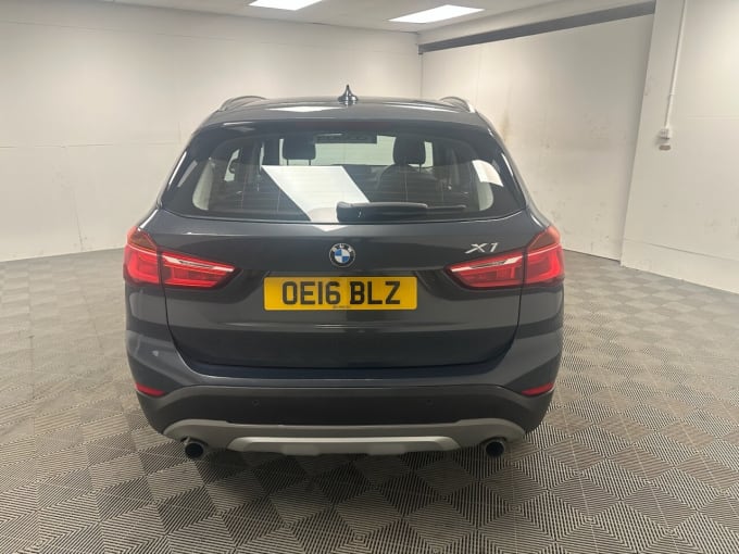 2025 BMW X1