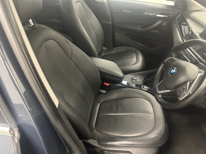 2025 BMW X1