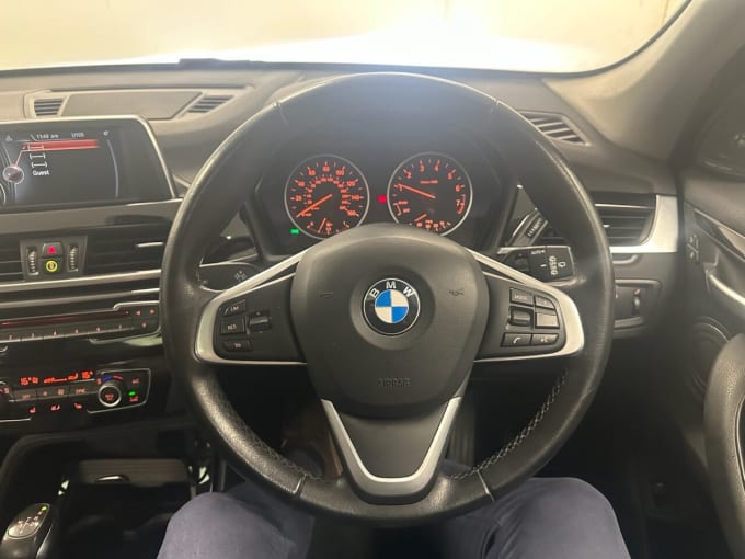2025 BMW X1