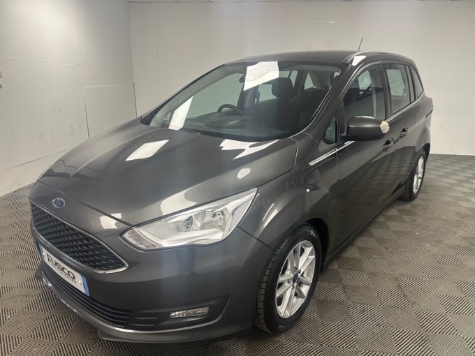2025 Ford Grand C-max