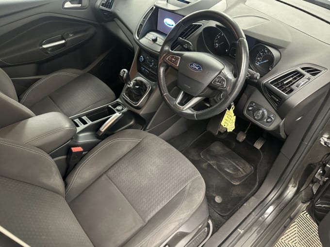 2025 Ford Grand C-max