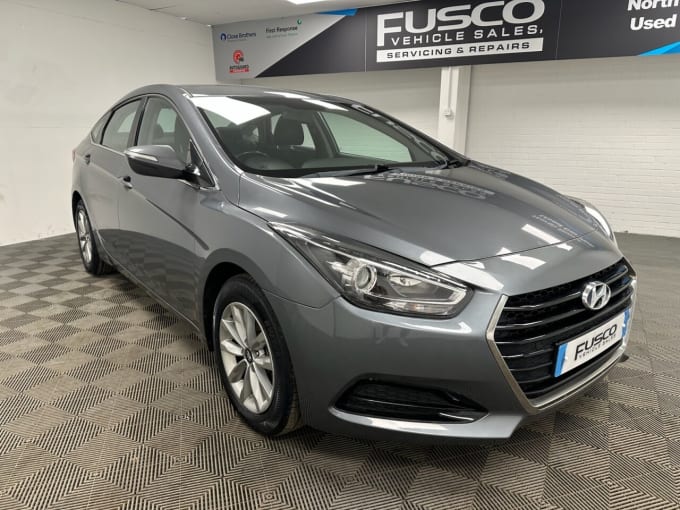 2025 Hyundai I40