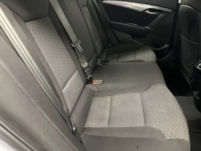 2025 Hyundai I40
