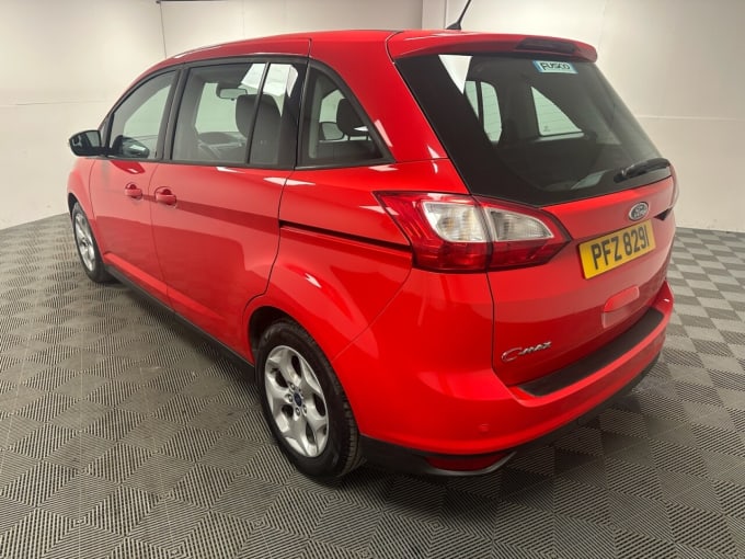2025 Ford Grand C-max