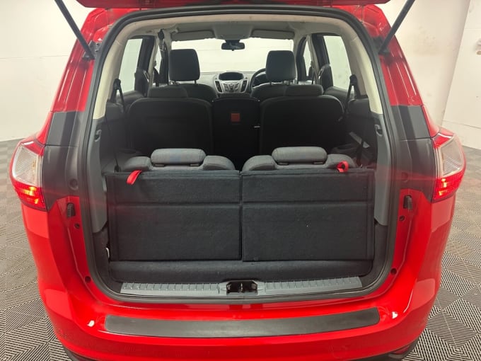 2025 Ford Grand C-max