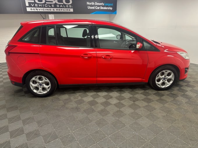 2025 Ford Grand C-max