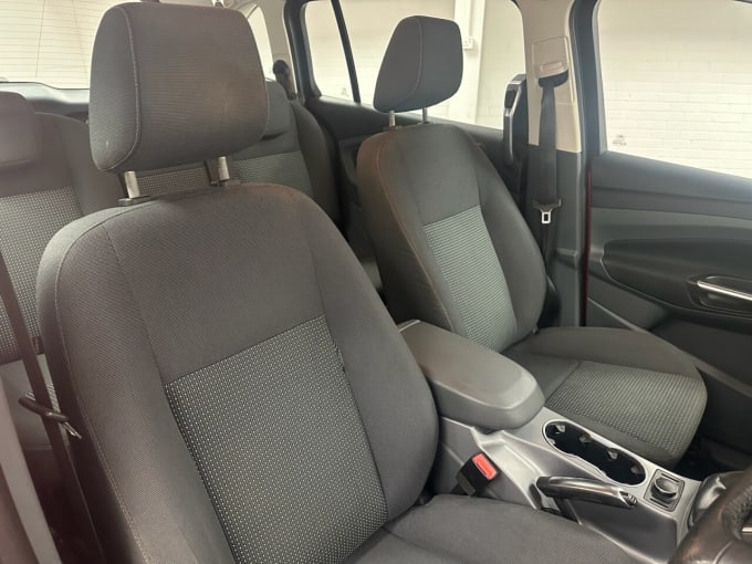 2025 Ford Grand C-max
