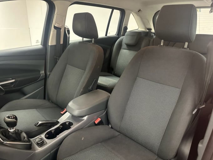 2025 Ford Grand C-max