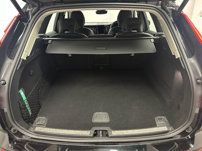 2025 Volvo Xc60
