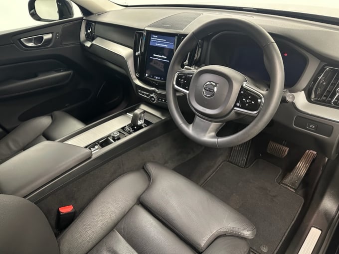 2025 Volvo Xc60