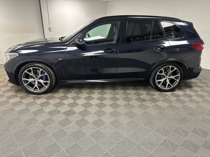 2025 BMW X5