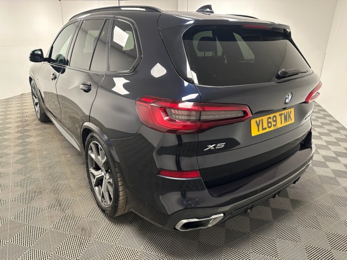 2025 BMW X5