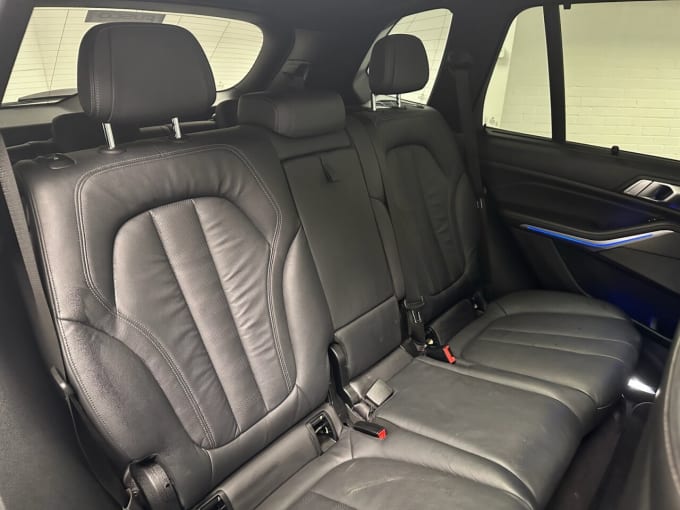 2025 BMW X5