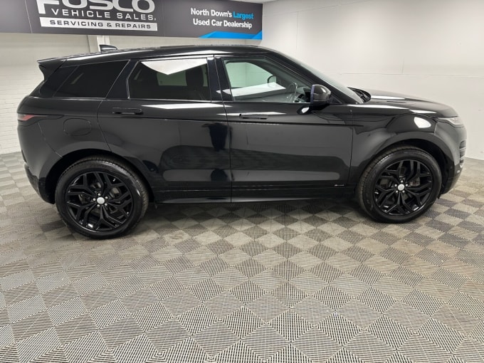 2025 Land Rover Range Rover Evoque