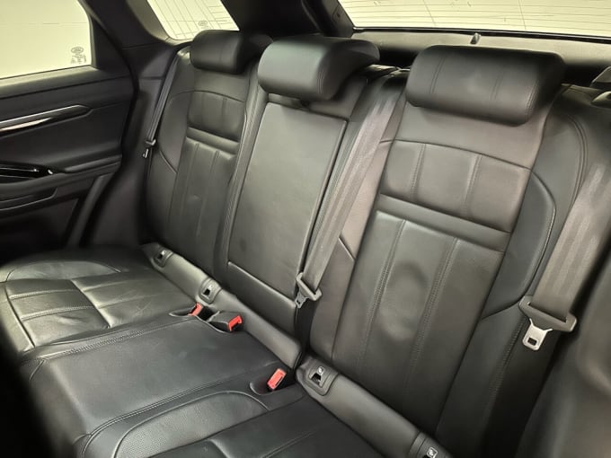 2025 Land Rover Range Rover Evoque