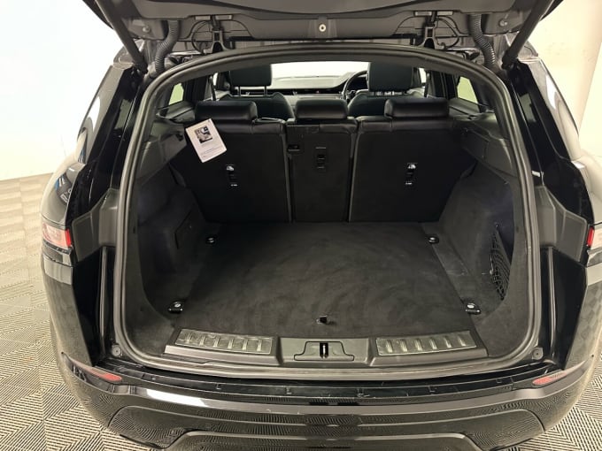 2025 Land Rover Range Rover Evoque
