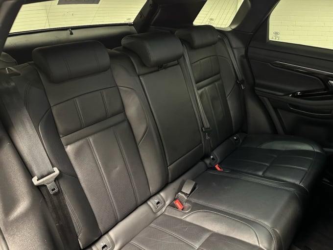 2025 Land Rover Range Rover Evoque