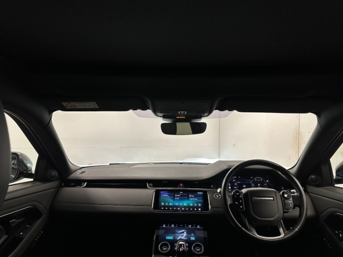 2025 Land Rover Range Rover Evoque