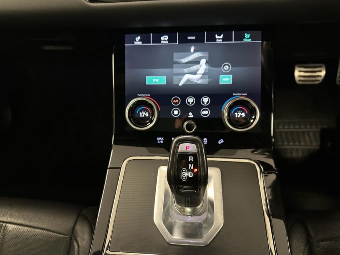 2025 Land Rover Range Rover Evoque
