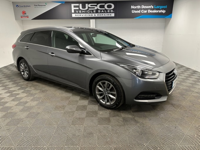 2025 Hyundai I40