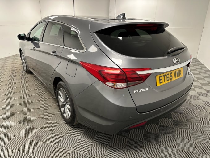 2025 Hyundai I40