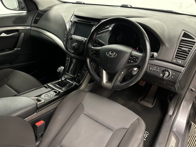 2025 Hyundai I40