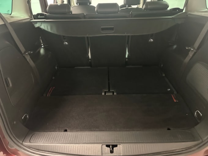 2025 Vauxhall Zafira Tourer