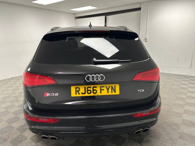 2025 Audi Sq5