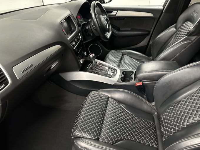 2025 Audi Sq5