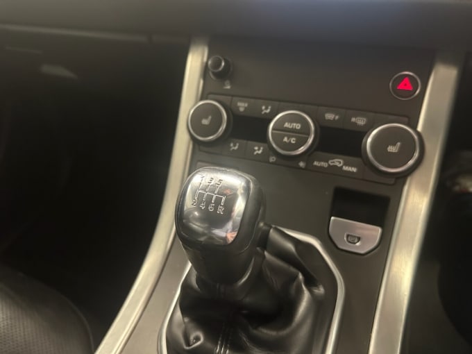 2025 Land Rover Range Rover Evoque
