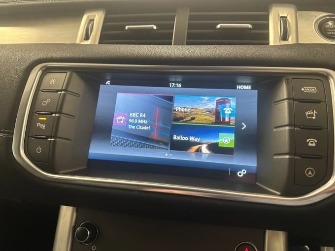 2025 Land Rover Range Rover Evoque