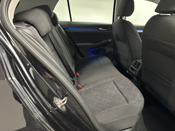 2025 Volkswagen Golf