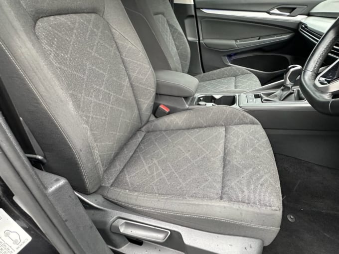 2025 Volkswagen Golf