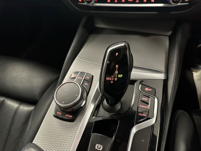 2025 BMW 5 Series