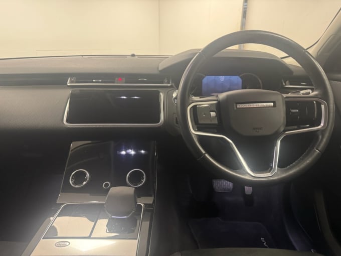 2025 Land Rover Range Rover Velar