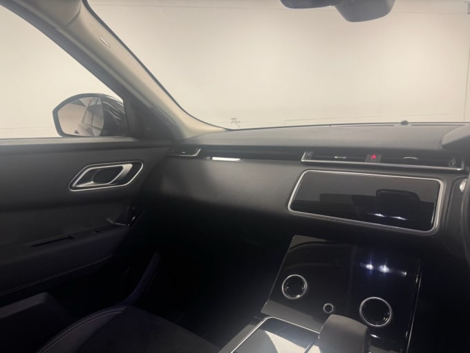 2025 Land Rover Range Rover Velar