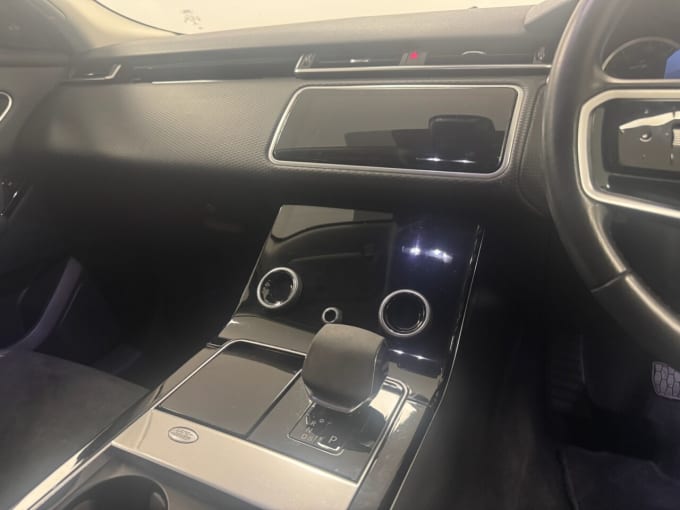 2025 Land Rover Range Rover Velar
