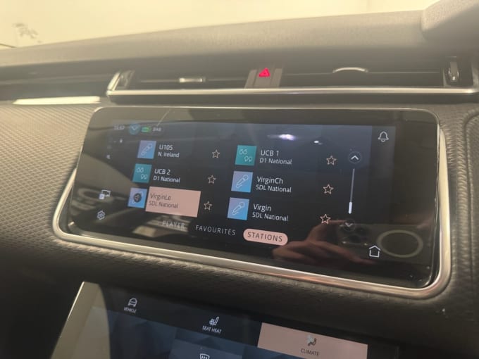 2025 Land Rover Range Rover Velar