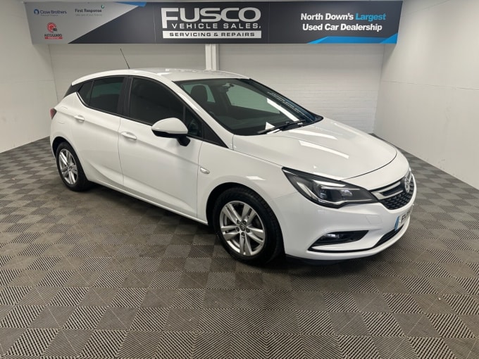 2025 Vauxhall Astra